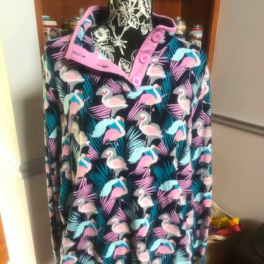 Crown and Ivy XXL shirt